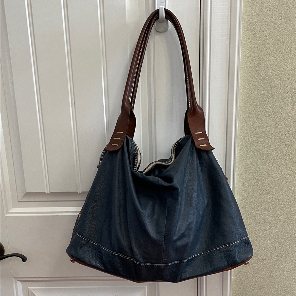Sofia Made in Italy Navy Leather Shoulder Bag With Brown Trim - Picture 6 of 10